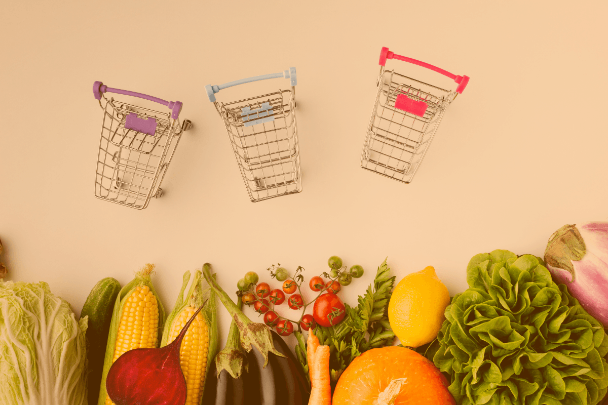 Свежие продукты выбирают офлайн, товары для дома – онлайн