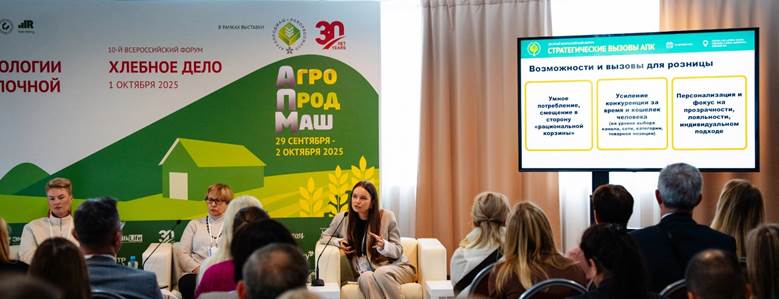 Изображение выглядит как одежда, Человеческое лицо, женщина, в помещении

Содержимое, созданное искусственным интеллектом, может быть неверным.