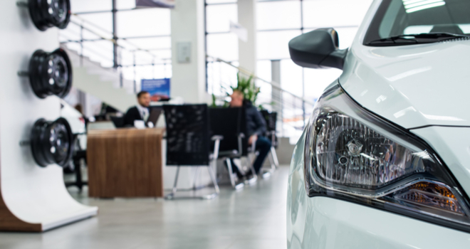 Автовладельцы оценили дилерские центры Автовладельцы оценили дилерские центры